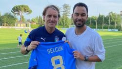Selçuk İnan Mancini'nin yanında İtalya'yı takip etti