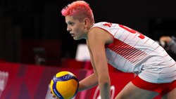 È apparsa la versione con i capelli lunghi di Ebrar Karakurt!  È diventato virale sui social.  Un Ebrar completamente diverso 