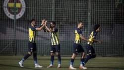 Fenerbahçe hazırlık maçında Tirana'yı 4-0 mağlup etti