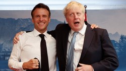 Boris Johnson ve Emmanuel Macron arasında buzlar eridi