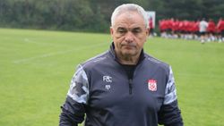 Rıza Çalımbay'dan transfer açıklaması