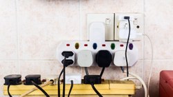 8 appliances that need to be unplugged at night to reduce your electricity bill