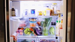 Yiyecekler buzdolabında kaç gün saklanabilir? İşte yapılmaması gereken hata!