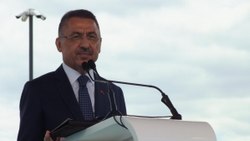 Fuat Oktay: Afetlerde tatilde gezenler varken biz yatırımları hayata geçiriyoruz