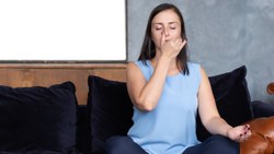 Stresi azaltmak ve anksiyeteyi yönetmek için 8 nefes egzersizi