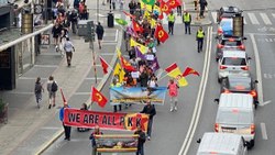 İsveç'te terör örgütü sempatizanları protesto düzenledi