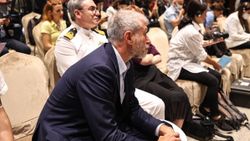 Rus milyarder Roman Abramovich de imza törenine katıldı