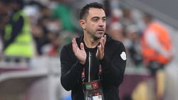 Xavi, Lionel Messi'yi Barcelona'ya geri istiyor