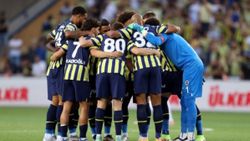 Fenerbahçe'nin UEFA kadrosu değişti