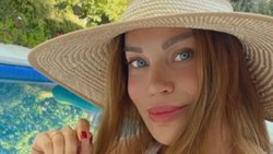 Ebru Şallı leopar desenli mayo giydi! 'Daha ne kadar fit olabilirsin'