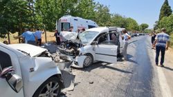 İzmir’deki kazada can pazarı: 1 ölü, 8 yaralı