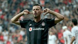 Oğuzhan Özyakup, Süper Lig'de oynamak istemiyor
