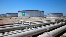 Suudi Arabistan ve BAE, arz krizi karşısında petrol üretimine hazır
