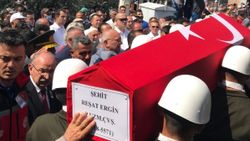 Şehit Reşat Ergin, gözyaşlarıyla son yolculuğuna uğurladı