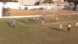 12 yaşındaki çocuktan enfes gol