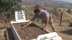 Hatay'da, meçhul şehit askere 72 yıl sonra mezar yaptırıldı