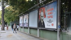 İzmir'de tartışma yaratan 9 Eylül afişleri