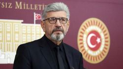 CHP'li Cihangir İslam, HDP'li Semra Güzel'e destek verdi