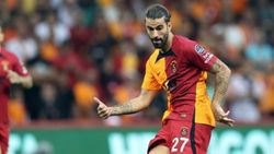 Galatasaray taraftarı kükrüyor