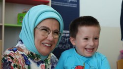 Emine Erdoğan, Saraybosna'da özel gereksinimli çocuklarla bir araya geldi