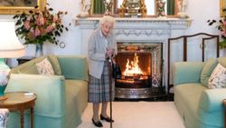 Kraliçe Elizabeth doktor kontrolüne alındı