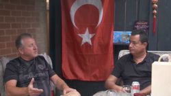 Acun Ilıcalı, Hull Cityli taraftarın evini ziyaret etti