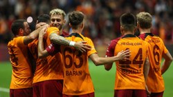 Galatasaray, hazırlık maçında İstanbulspor'u mağlup etti