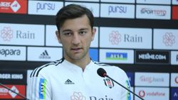 Romain Saiss bence ligin en iyi stoperi
