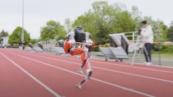 Robot Cassie, 100 metre koşusunda rekor kırdı