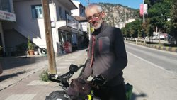 70 yaşında 3 bin kilometre pedal çevirdi, İtalya’dan Türkiye’ye geldi 