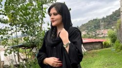 AB, Mahsa Emini'nin ölümü nedeniyle İran'a yaptırımları değerlendiriyor