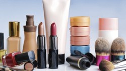 Sağlık Bakanlığı zararlı ürünler listesini açıkladı! 'Güvensiz' kozmetik ürünlerin markaları neler?