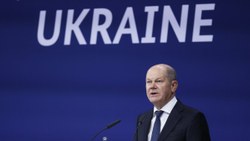 Olaf Scholz calls for 'Marshall Plan' for Ukraine