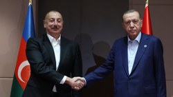 Cumhurbaşkanı Erdoğan, İlham Aliyev ile bir araya geldi