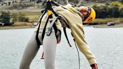Çağla Şıkel, zipline yaptı