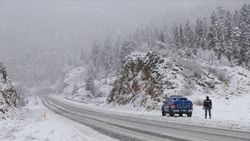 Meteoroloji uyardı: Karadeniz'e kar geliyor