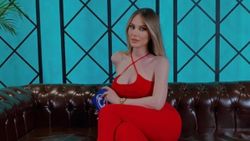 Hande Sarıoğlu'ndan boğaza karşı kalça dansı:'Buna çelik yelek bile dayanmaz'