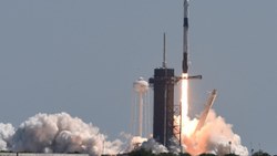 SpaceX'in Dragon kapsülü uzay istasyonuna ulaştı