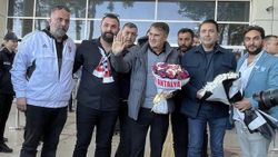 Beşiktaş, kamp için Antalya'ya gitti