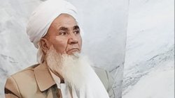 İran'da sünni din adamı öldürüldü