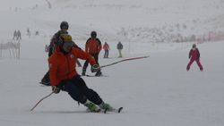 Palandöken'de pistler şenlenmeye başladı