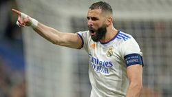Kariyeri boyunca kırmızı kart görmeyen futbolcular