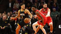 Phoenix Suns, Devin Booker'ın 58 sayı ile oynadığı maçı kazandı