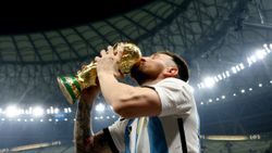 Lionel Messi'nin kupa koleksiyonu