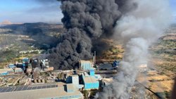 Hindistan'da fabrika yangını: 2 ölü, 14 yaralı