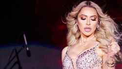 Hadise, takıları servet değerinde
