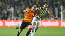 Galatasaray'da derbi zaferi sonrası prim jesti