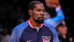 Kevin Durant 2 hafta parkelerden uzak kalacak