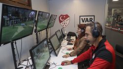 TFF'de VAR eğitimi başladı