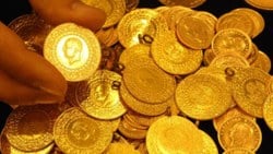 ALTIN FİYATLARINDA SON DURUM! 11 Ocak 2023 gram, yarım, cumhuriyet ve çeyrek altın fiyatları ne kadar oldu?